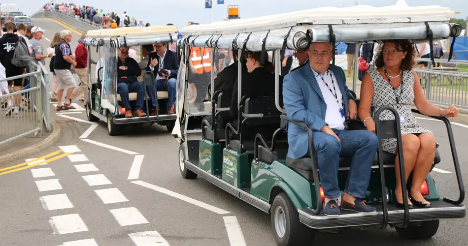 Divaco verhuur Club Car Golfkar voor 6 personen